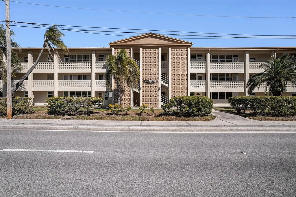4455 Duhme Road St Petersburg FL 33708