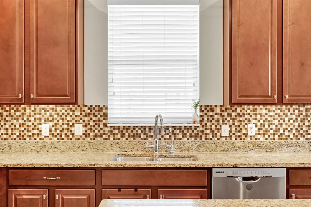 1102 White Water Bay Drive Groveland FL 34736