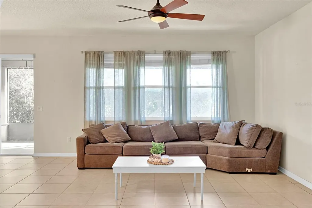 1102 White Water Bay Drive Groveland FL 34736