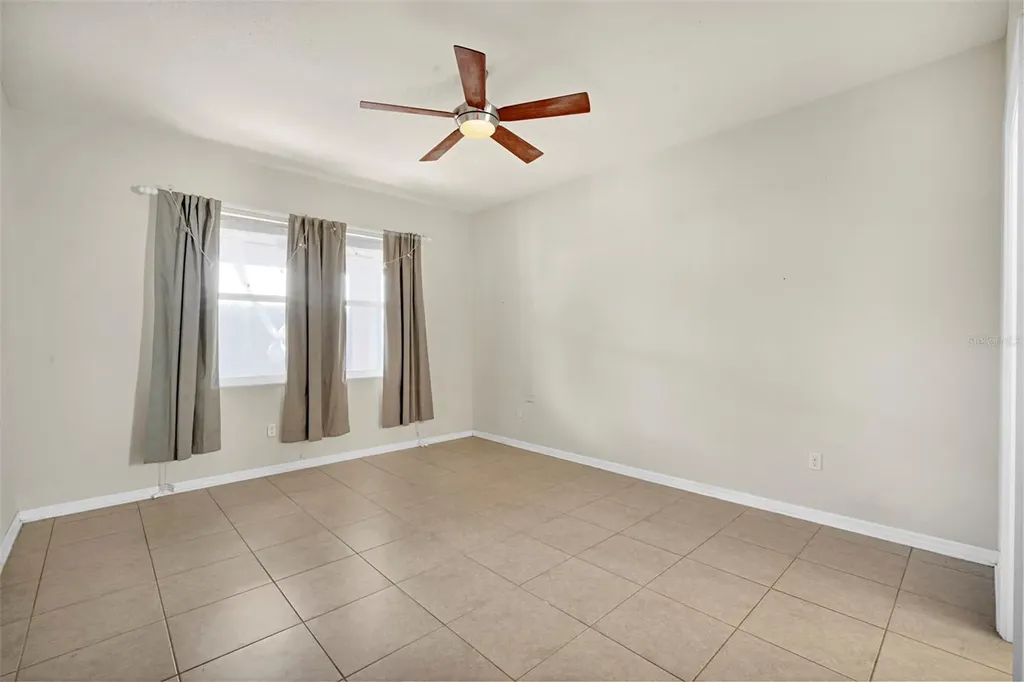1102 White Water Bay Drive Groveland FL 34736