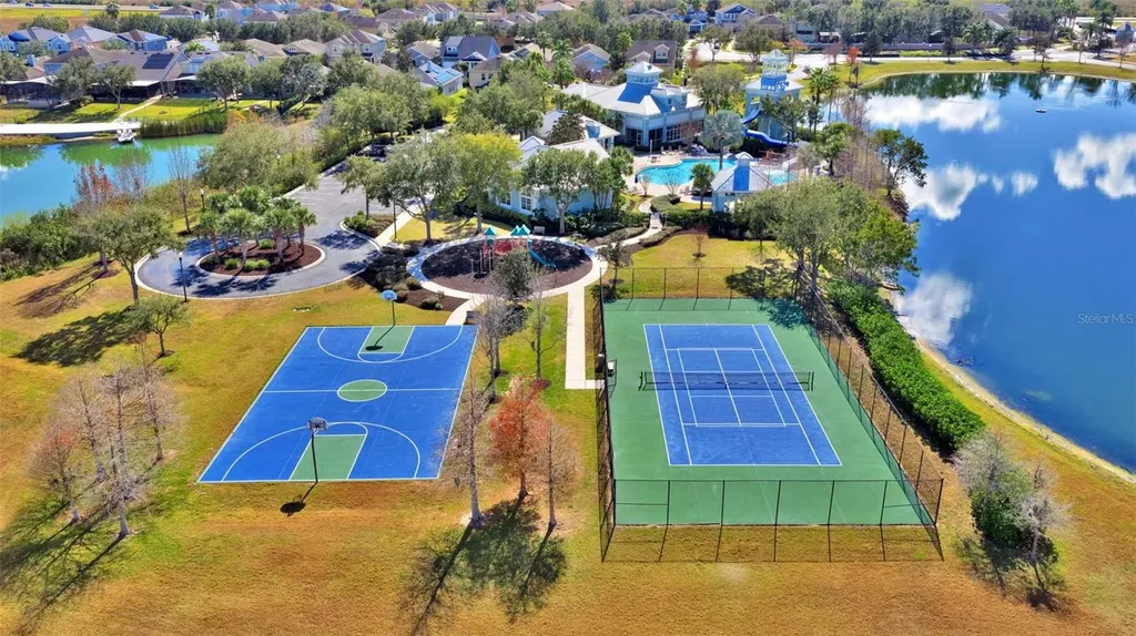 1102 White Water Bay Drive Groveland FL 34736