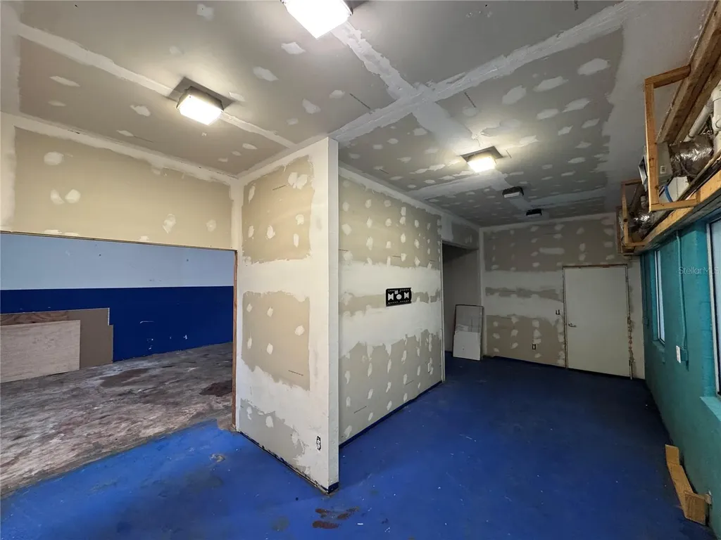 702 W Park Avenue Edgewater FL 32132