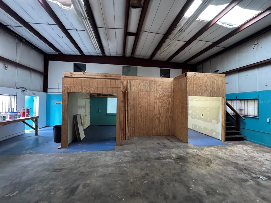 702 W Park Avenue Edgewater FL 32132