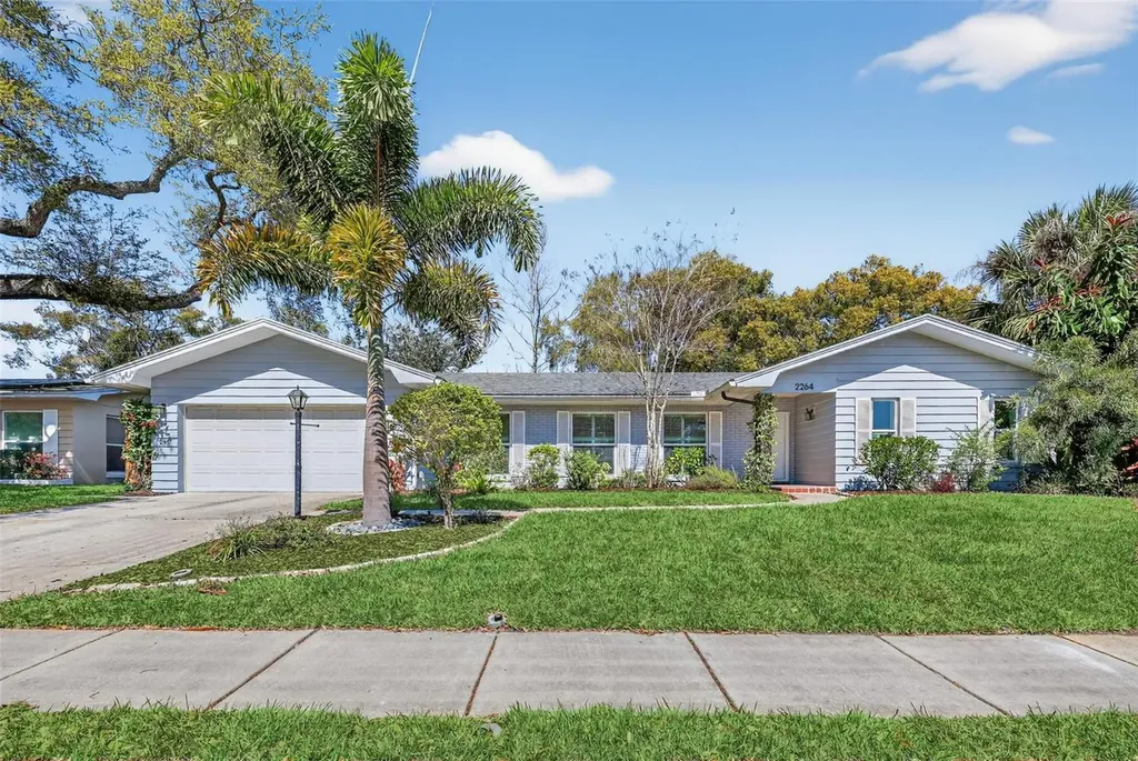 2264 St Charles Drive Clearwater FL 33764