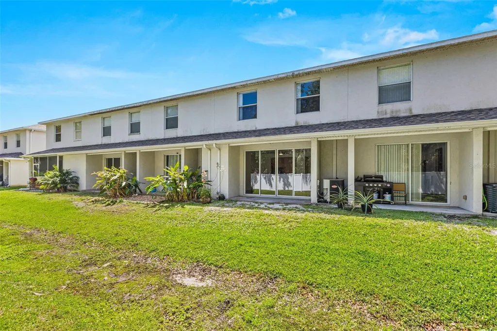 9889 66th Street N Pinellas Park FL 33782