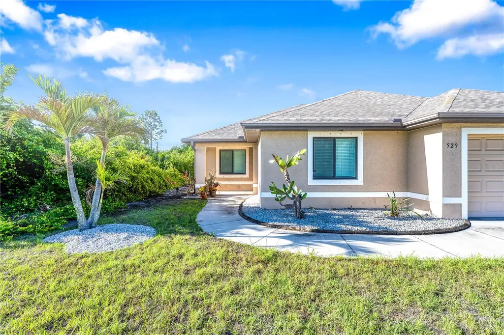 529 Sunset Road N Rotonda West FL 33947
