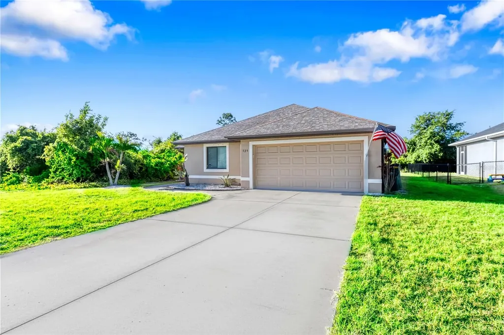 529 Sunset Road N Rotonda West FL 33947