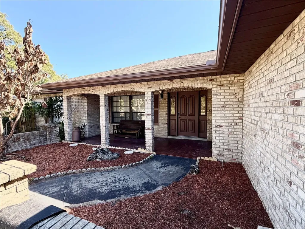 9910 Canterbury Drive Leesburg FL 34788