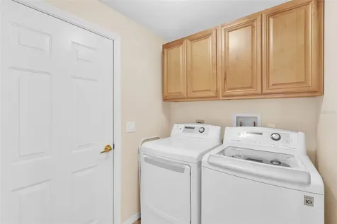 4533 Cinnamon Drive Sarasota FL 34238