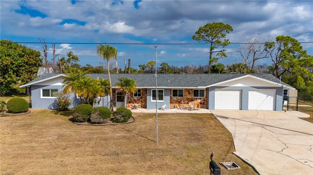 2136 Arkansas Avenue Englewood FL 34224