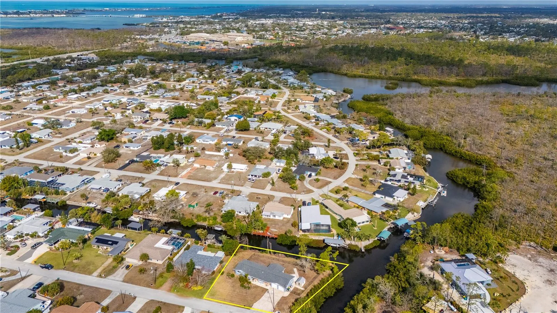 2136 Arkansas Avenue Englewood FL 34224