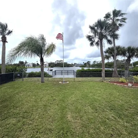 6719 Manor Beach New Port Richey FL 34652