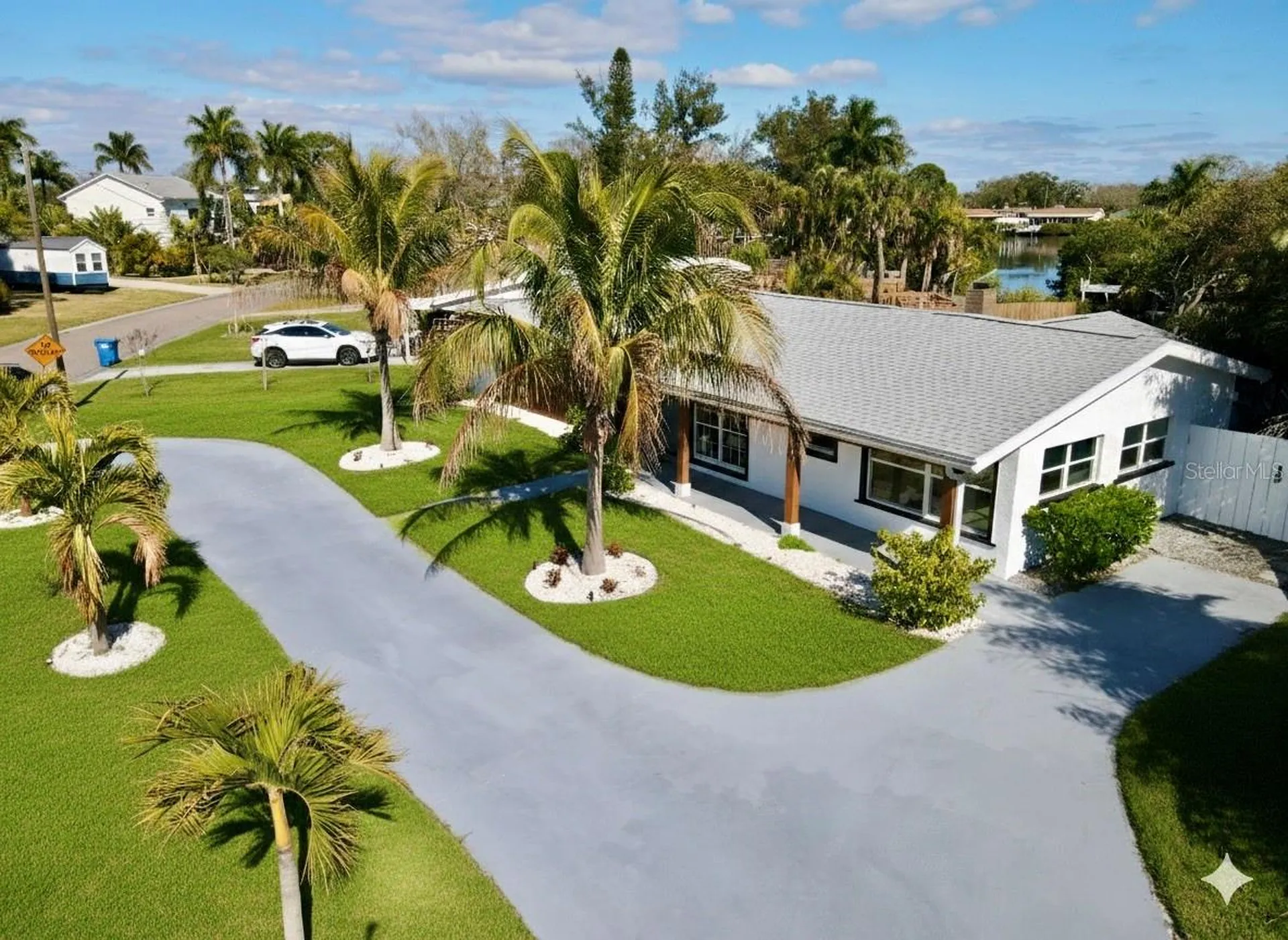 1500 Carson Circle NE St Petersburg FL 33703