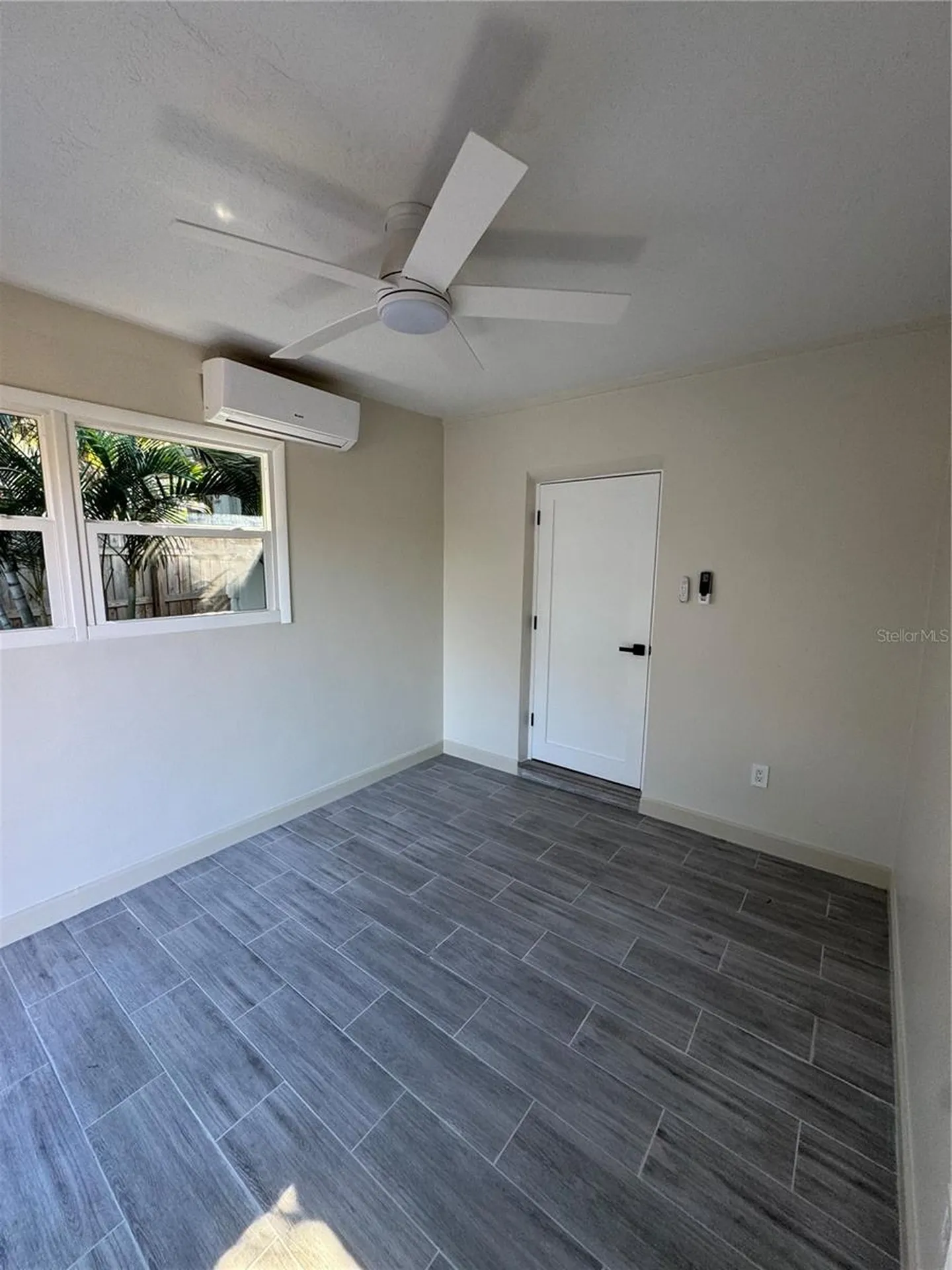 1500 Carson Circle NE St Petersburg FL 33703
