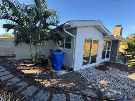1500 Carson Circle NE St Petersburg FL 33703