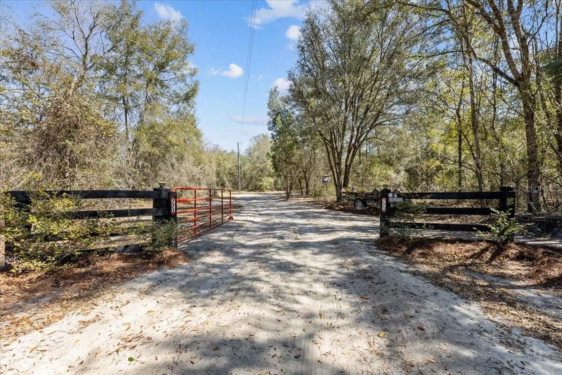 775 SW Choctaw Avenue Fort White FL 32038