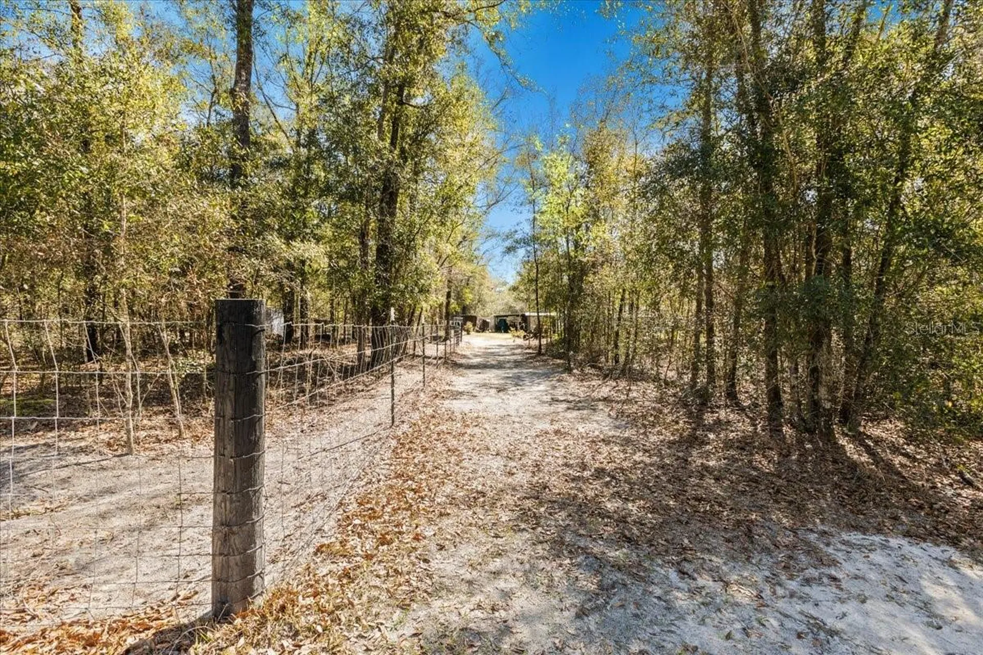 775 SW Choctaw Avenue Fort White FL 32038