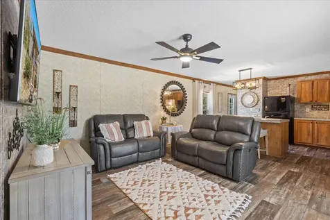 775 SW Choctaw Avenue Fort White FL 32038