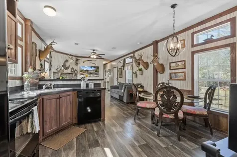 775 SW Choctaw Avenue Fort White FL 32038