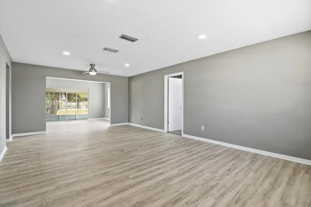 5188 Woodridge Lane Spring Hill FL 34609
