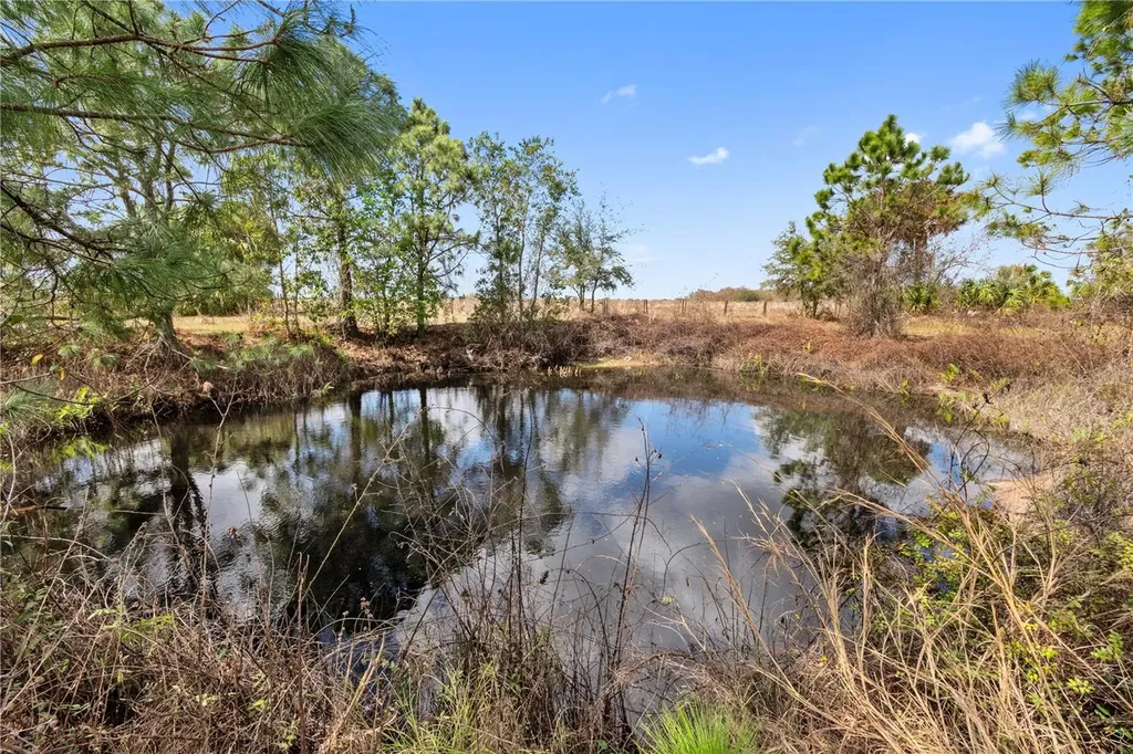 28265 NE 65th Terrace Okeechobee FL 34972