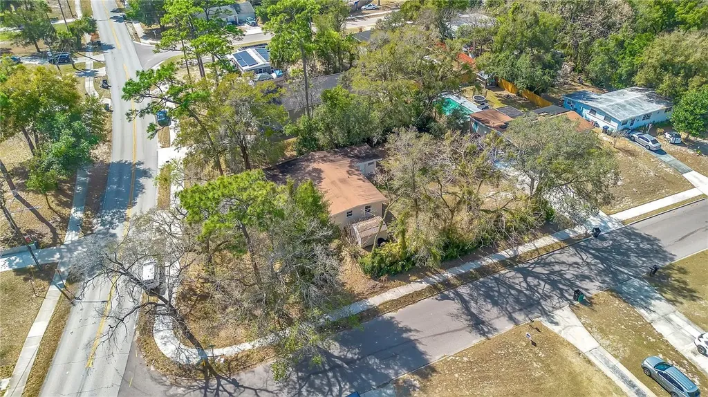 5450 Rose Avenue Orlando FL 32810