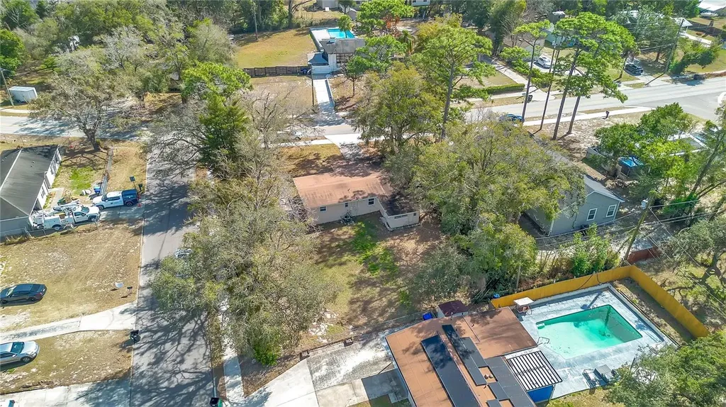 5450 Rose Avenue Orlando FL 32810