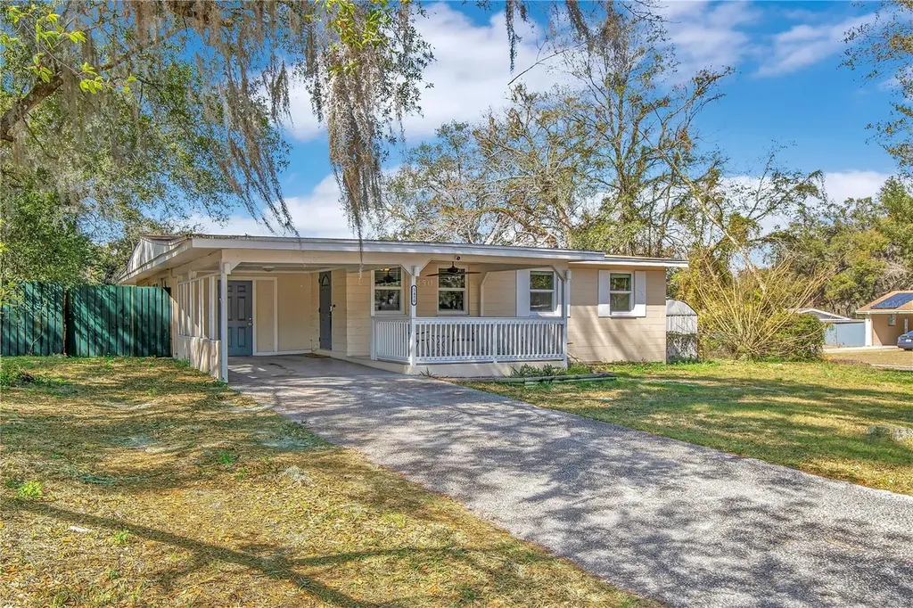 5450 Rose Avenue Orlando FL 32810