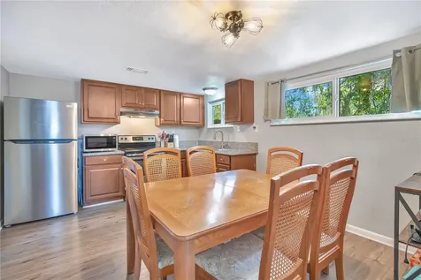 5450 Rose Avenue Orlando FL 32810