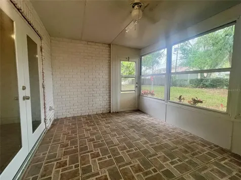8490 13th Street N St Petersburg FL 33702