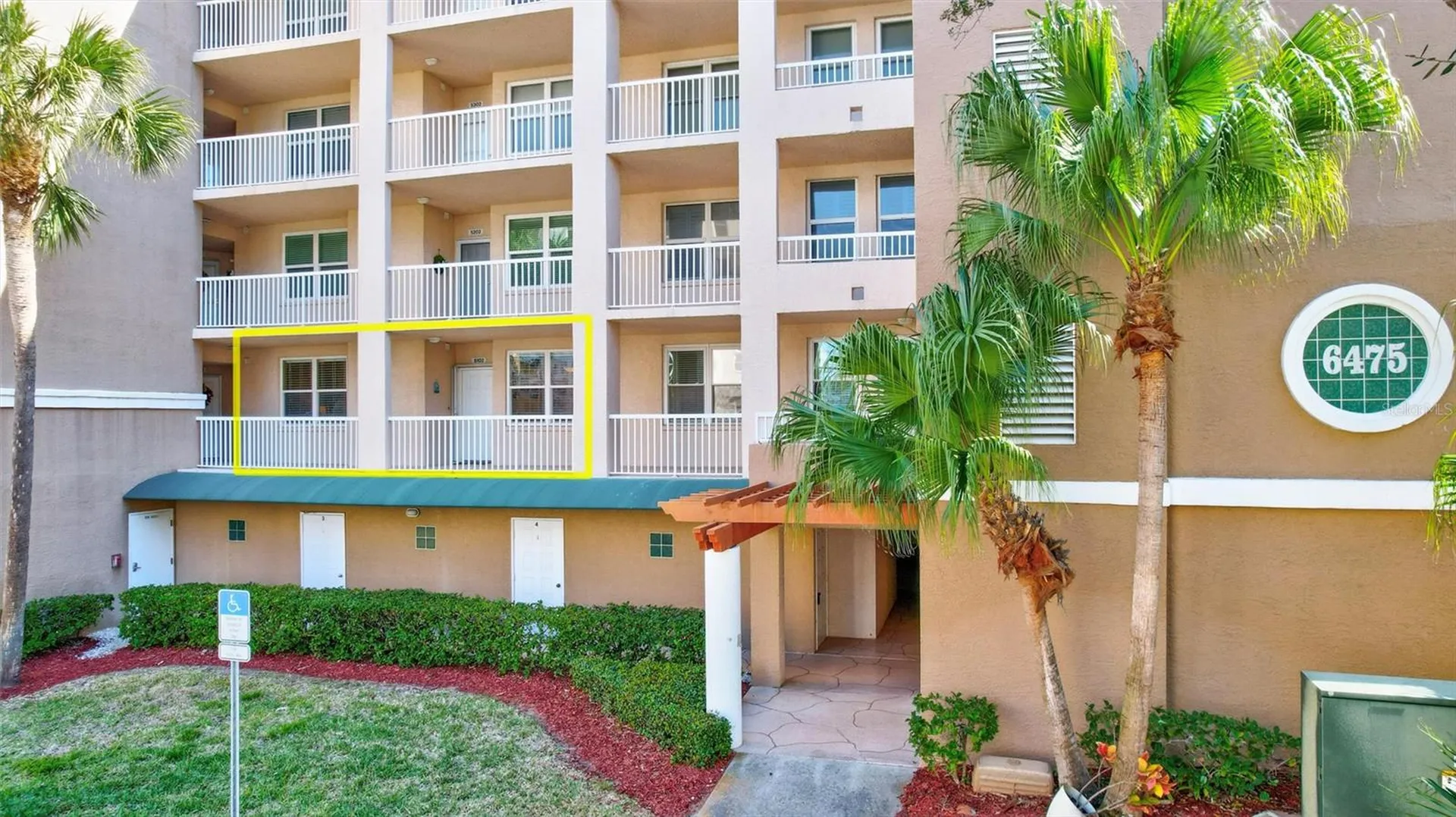 6475 Shoreline Drive St Petersburg FL 33708