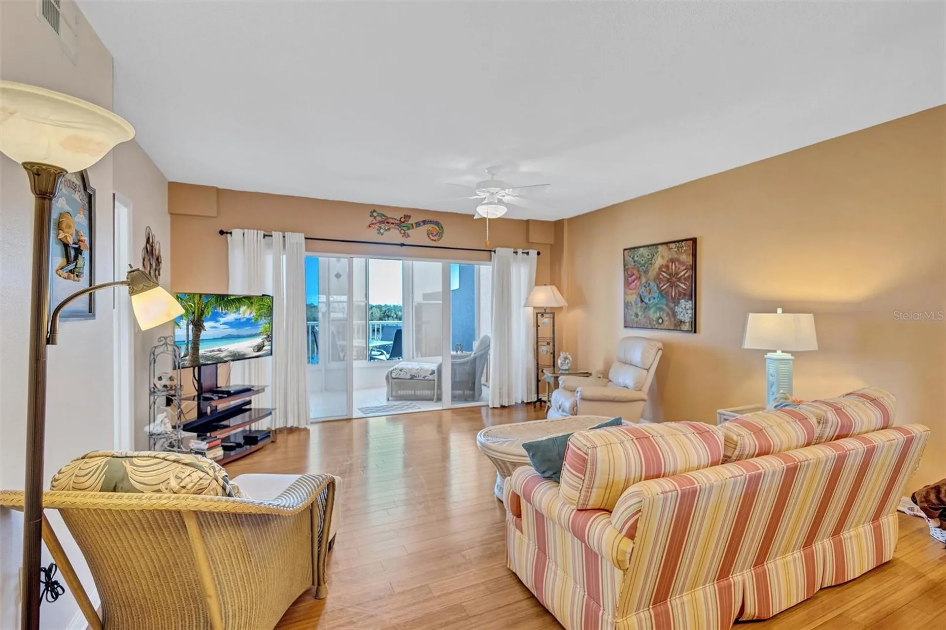 6475 Shoreline Drive St Petersburg FL 33708