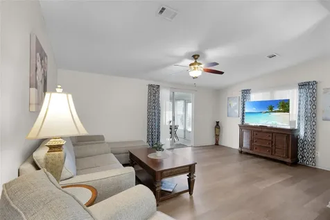 1625 Pinehurst Drive Lady Lake FL 32159