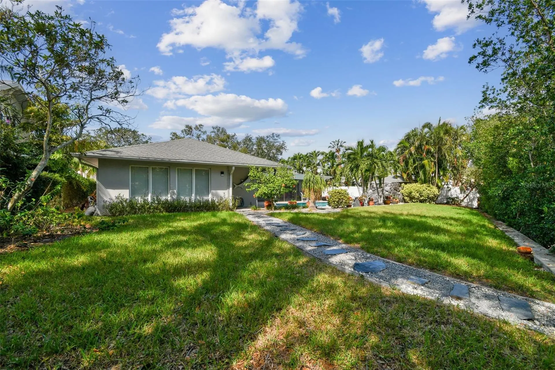 5104 W San Jose Street Tampa FL 33629