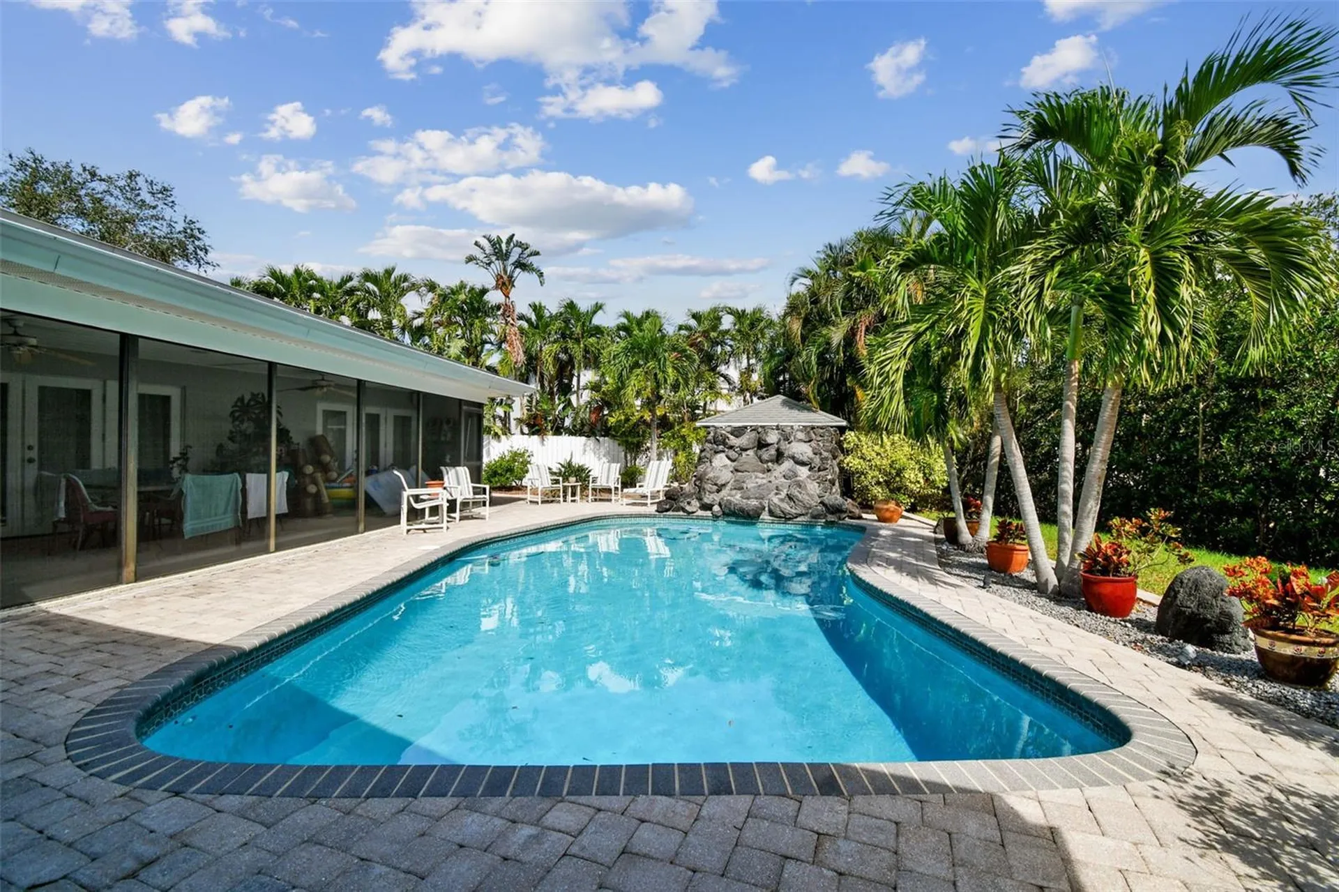 5104 W San Jose Street Tampa FL 33629