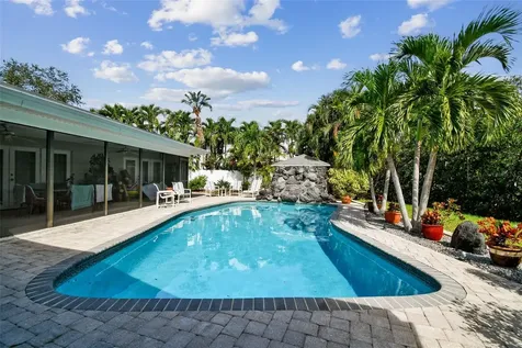 5104 W San Jose Street Tampa FL 33629