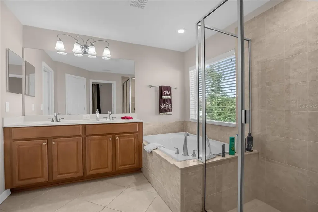 2284 Pickford Circle Apopka FL 32703