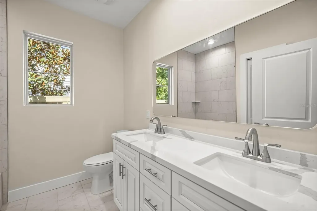 1044 SW 120th Drive Gainesville FL 32607
