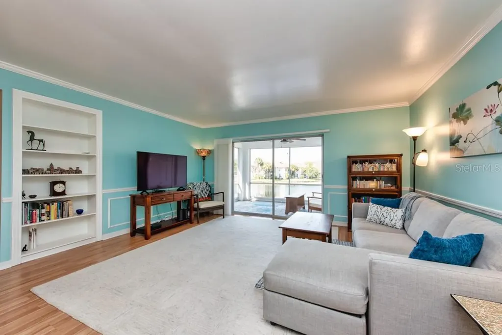 10336 Carrollwood Lane Tampa FL 33618