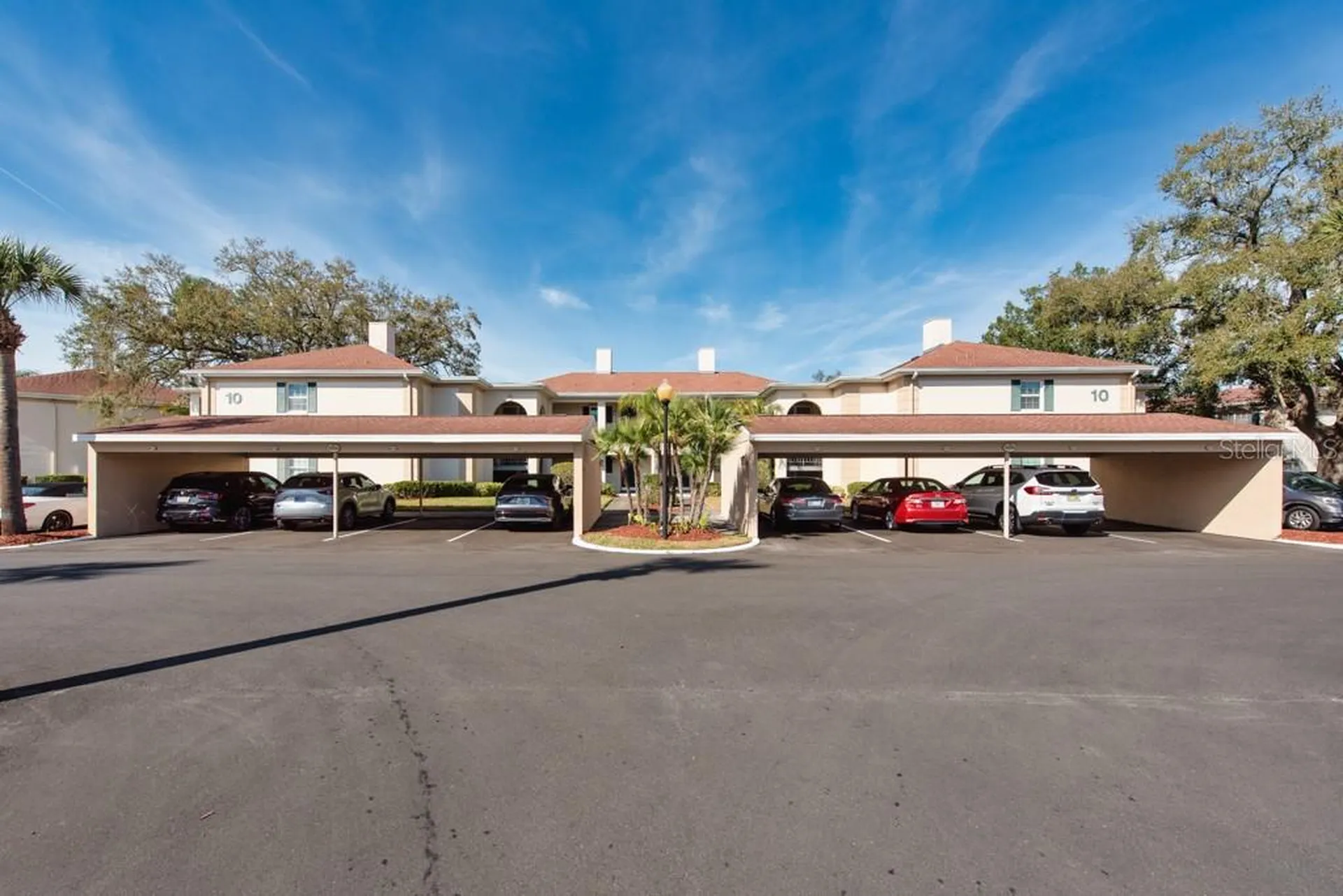 10336 Carrollwood Lane Tampa FL 33618