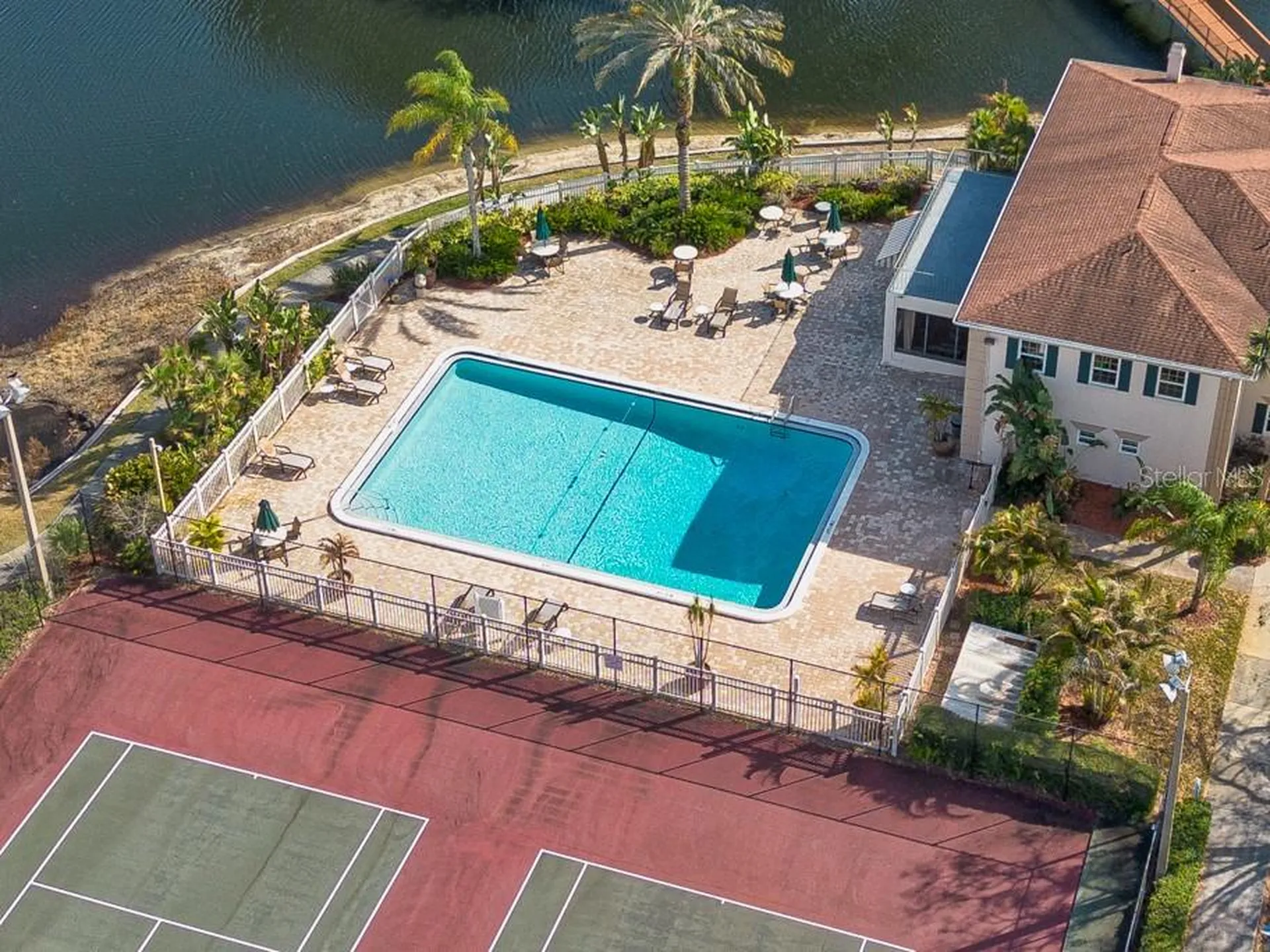 10336 Carrollwood Lane Tampa FL 33618
