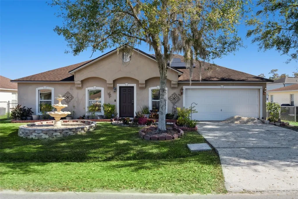 907 Salerno Court Kissimmee FL 34758