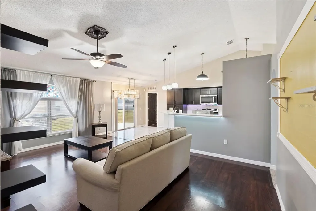 907 Salerno Court Kissimmee FL 34758