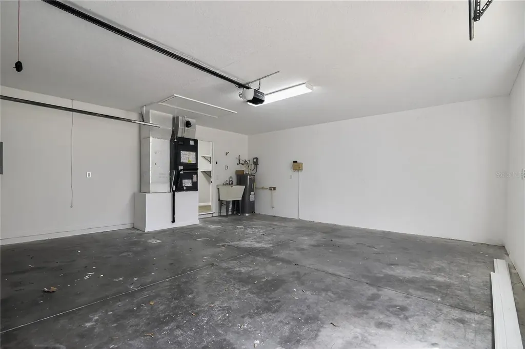 1139 E Mckinley Street Hernando FL 34442