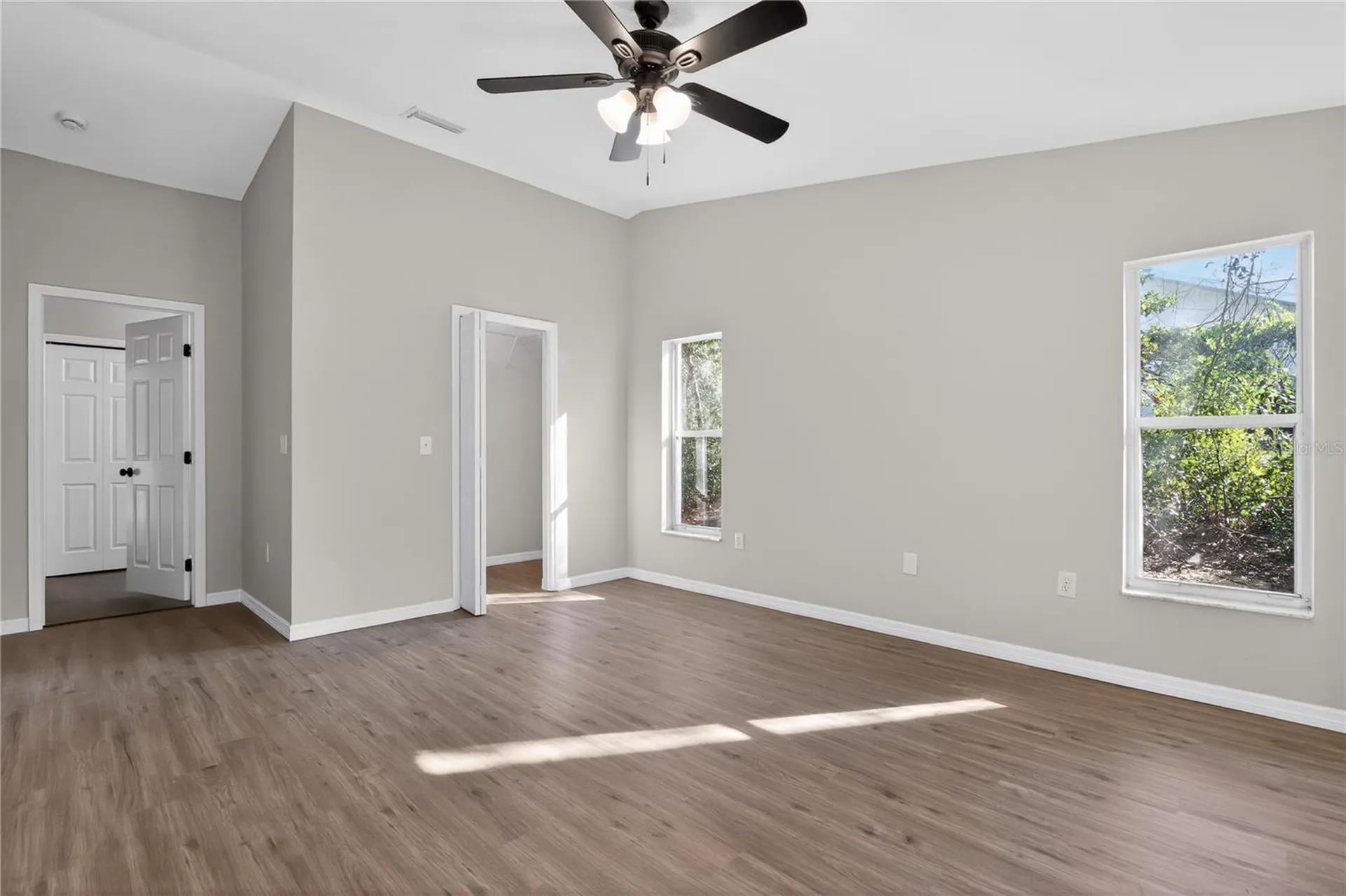 1139 E Mckinley Street Hernando FL 34442