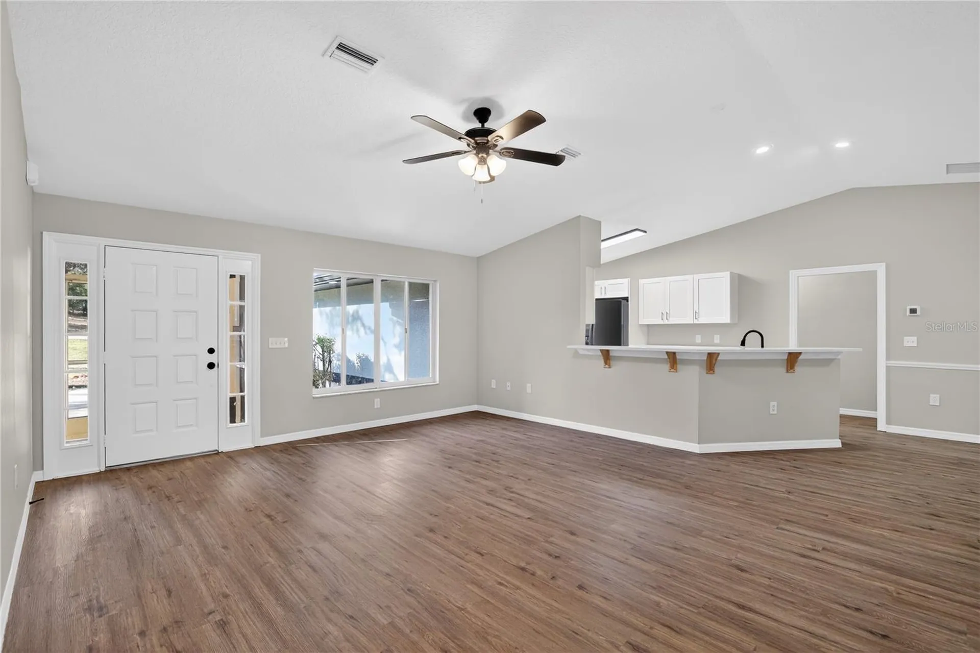 1139 E Mckinley Street Hernando FL 34442