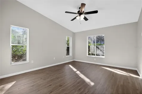 1139 E Mckinley Street Hernando FL 34442