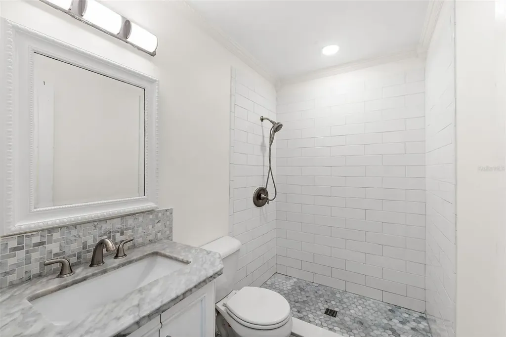 218 Prince Avenue Melbourne FL 32901