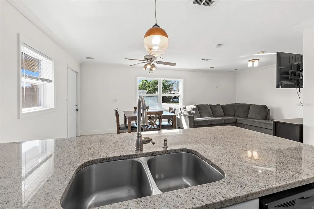 218 Prince Avenue Melbourne FL 32901