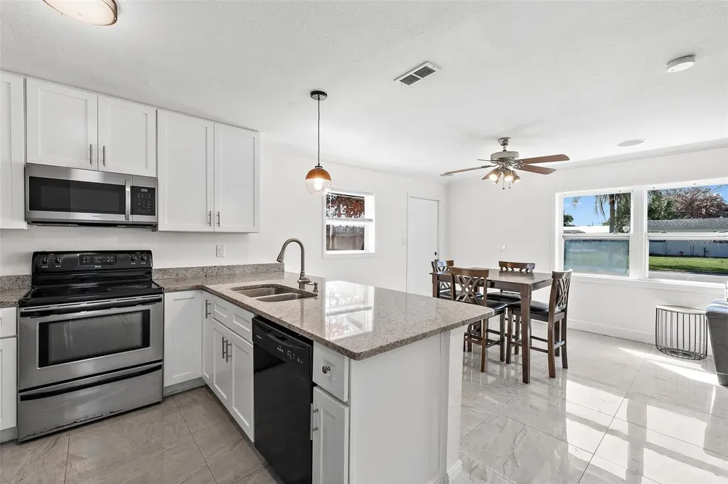 218 Prince Avenue Melbourne FL 32901